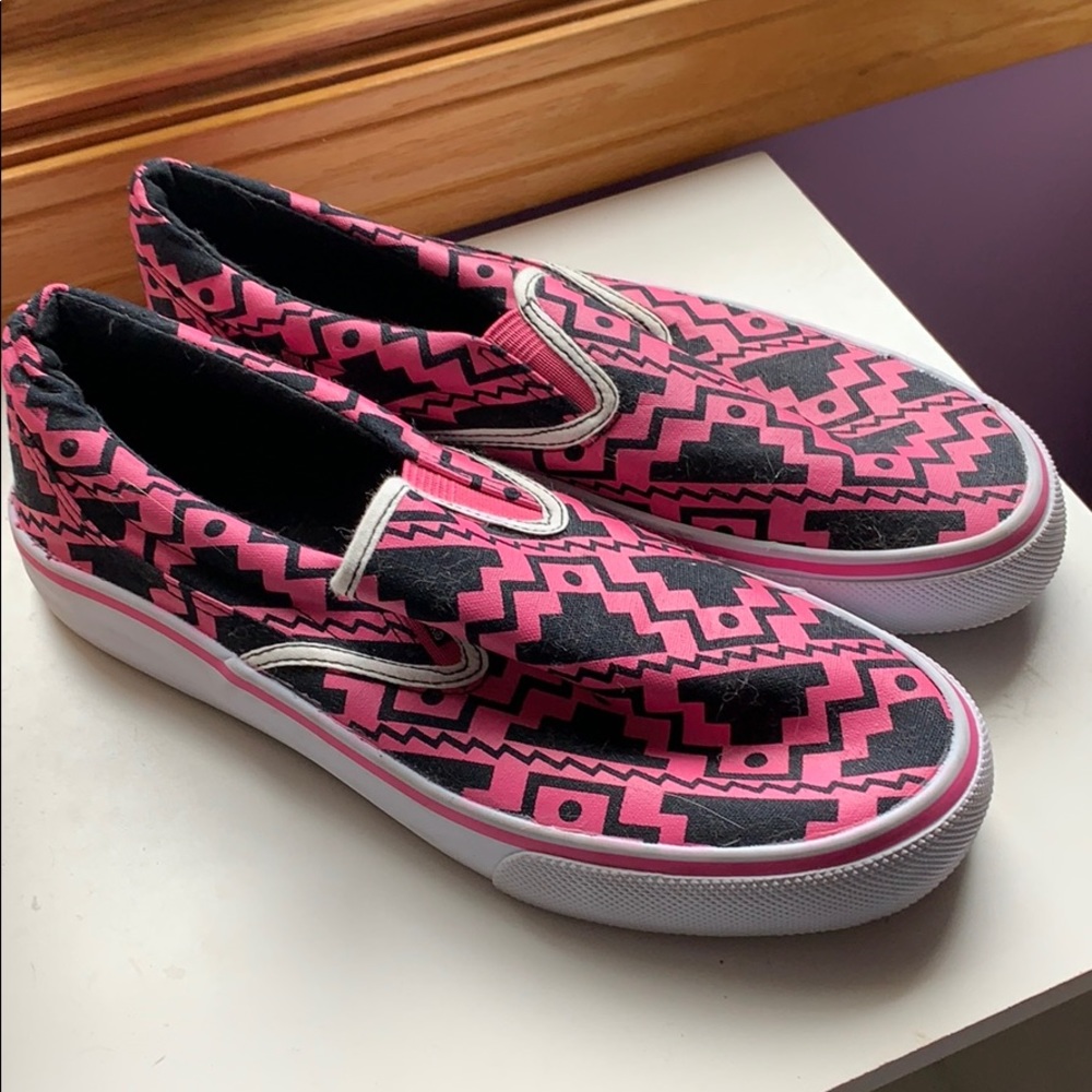 Aztec Print Airwalks
